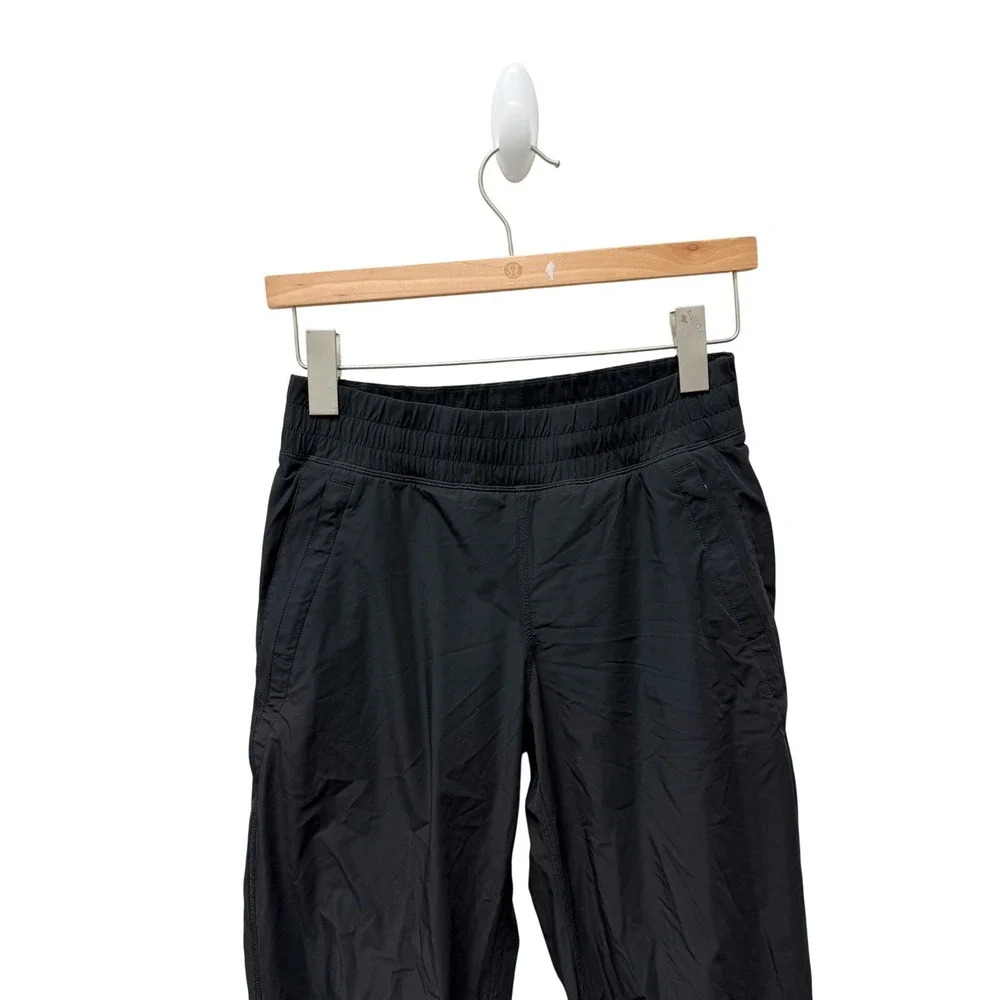 Lululemon Dance Studio Pant Black Straight Leg Adjustable Hem Size 4